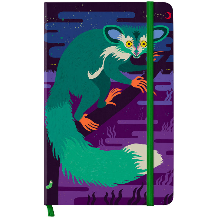 Taccuino Aye-aye dell'album Taccuini selvatici di Silvia Mauri: copertina soft touch in 8 colori, con chiusura e segnalibro coordinati